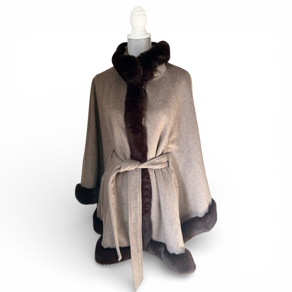 Ellen Tracy Women's Beige Wool‎ Blend Cape Coat Faux Fur Trim Belted Size L